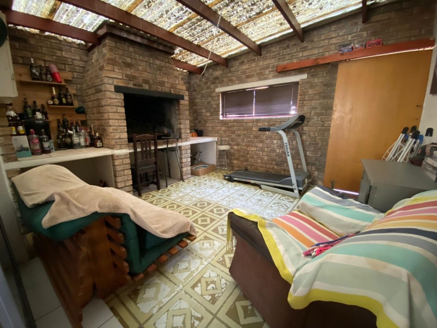 3 Bedroom Property for Sale in Bo Oakdale Western Cape